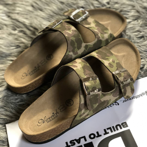 CAMO “TWO-STRAP WALKER"