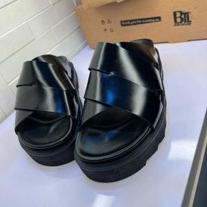 BLACK “ROCKSTAR” ESSENTIALS